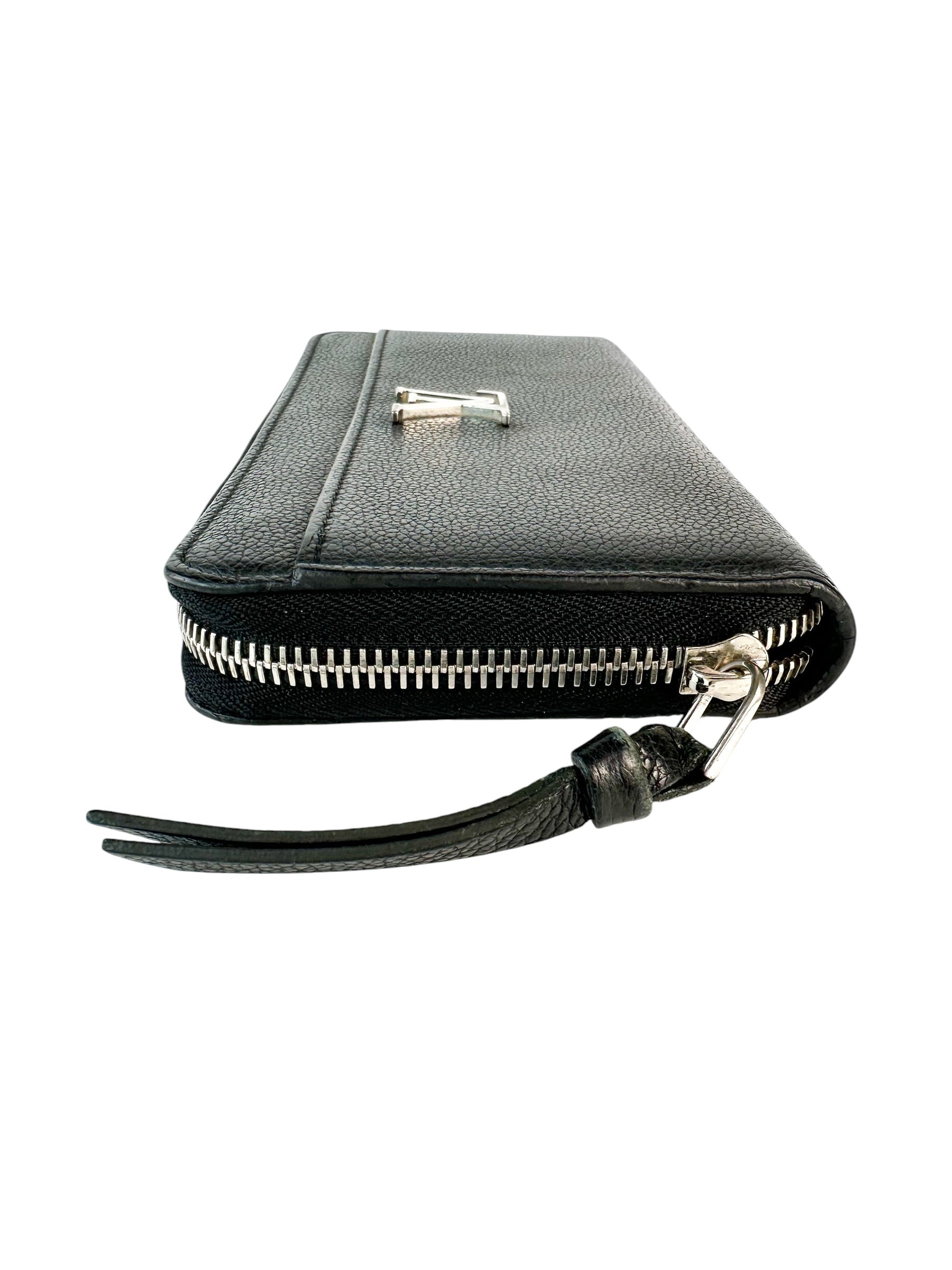 Louis Vuitton Black Pebbled Leather Lock Me Long Wallet