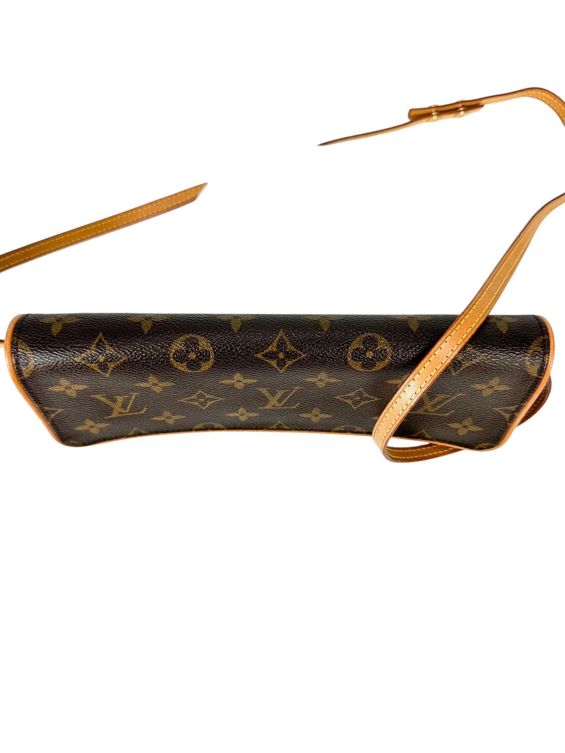 Louis Vuitton Monogram Coated Canvas Twin Pochette GM