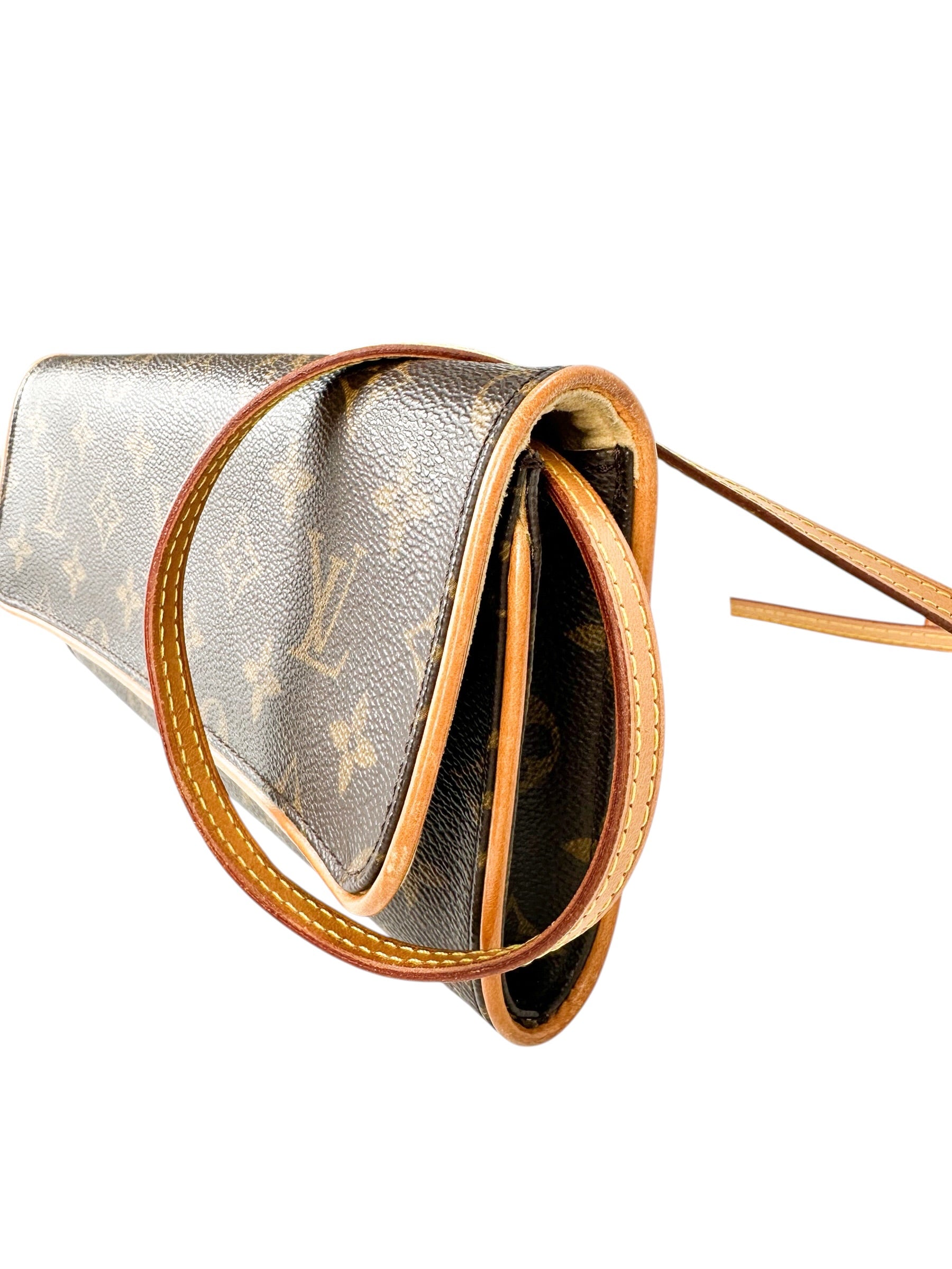 Louis Vuitton Monogram Coated Canvas Twin Pochette GM