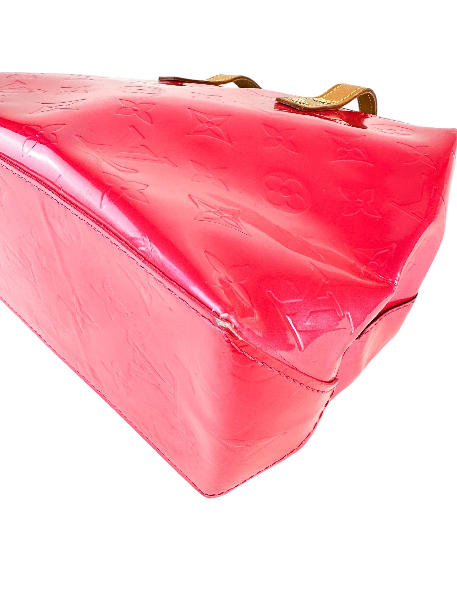 Louis Vuitton Rose Pop Vernis Leather Reade PM